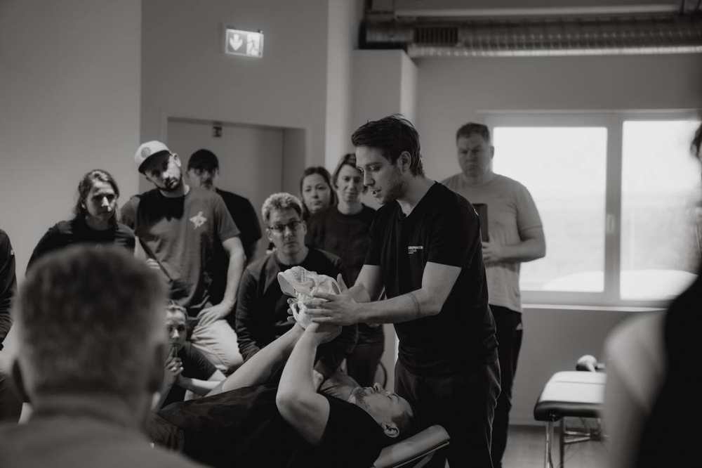 Personal Adjusting Training – The Chiro Dudes